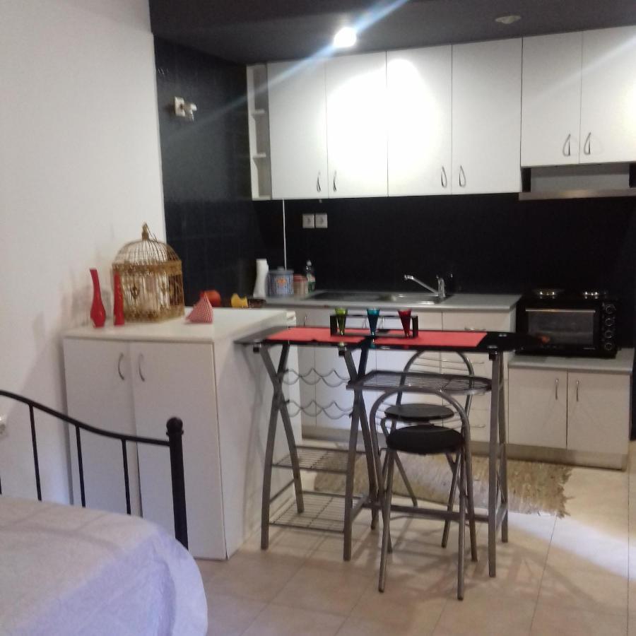 Quiet Studio Near To The Airport 1 Heraklion  Exterior photo
